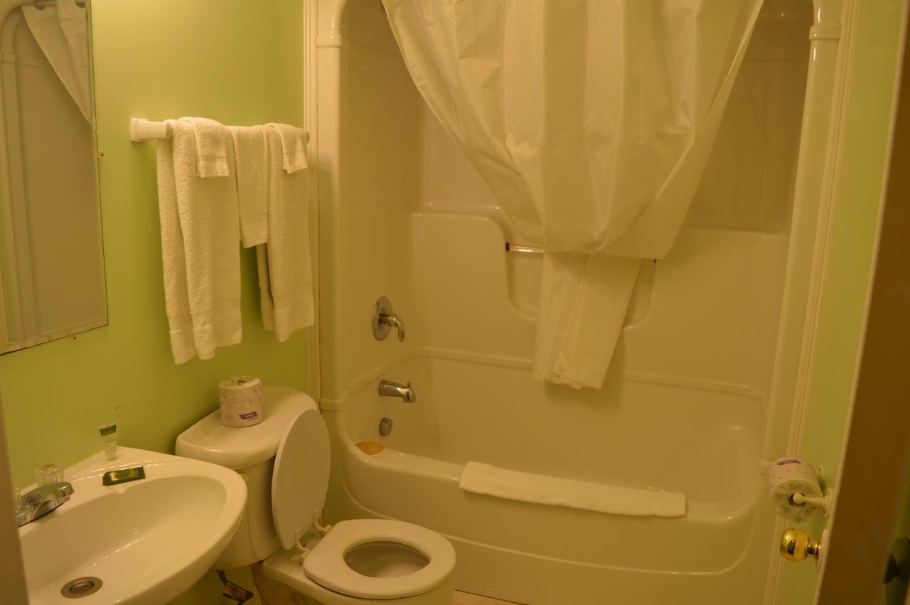 Parkview Motel Guelph Esterno foto